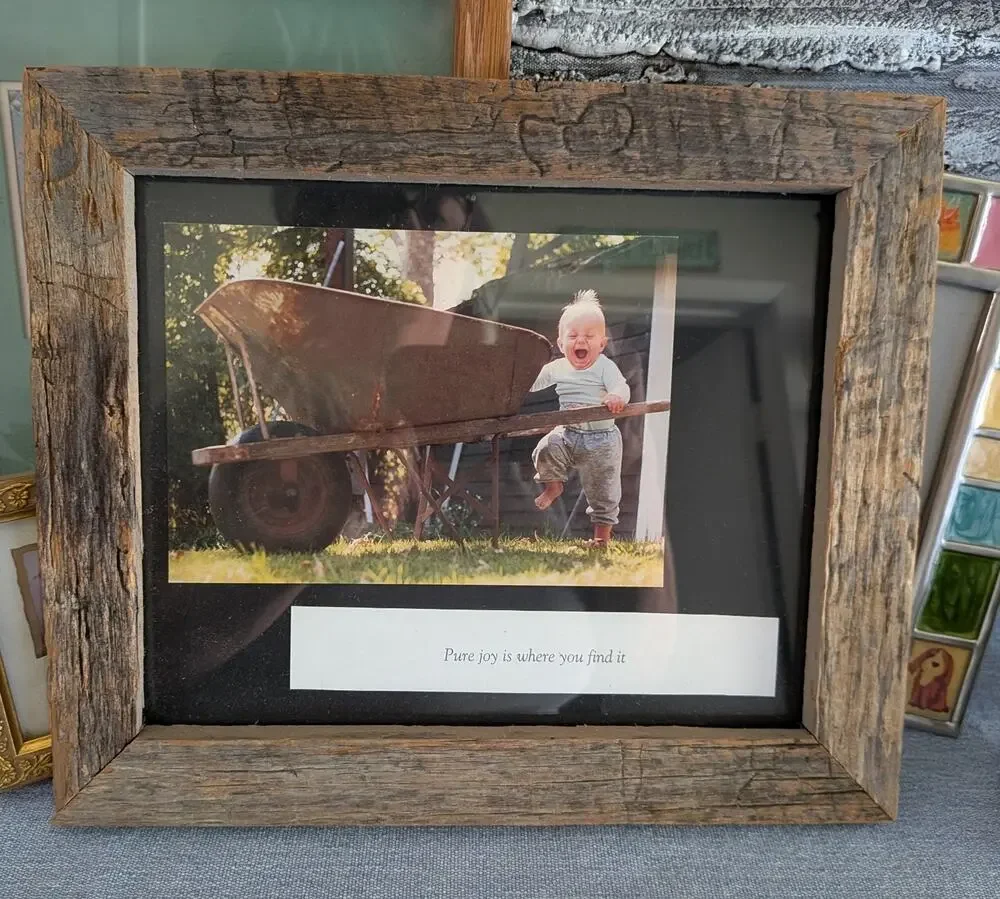 Vintage Rustic Reclaimed Barn Wood Picture Frame – 11.5” x 9.25”Vintage Rustic